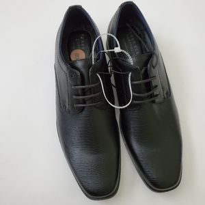Perry Ellis Men's Dress Shoes Sz 8